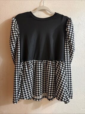 SHEIN Black Top with Black & White Houndstooth Peplum